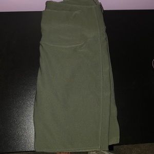 Mondetta athletic leggings - size M